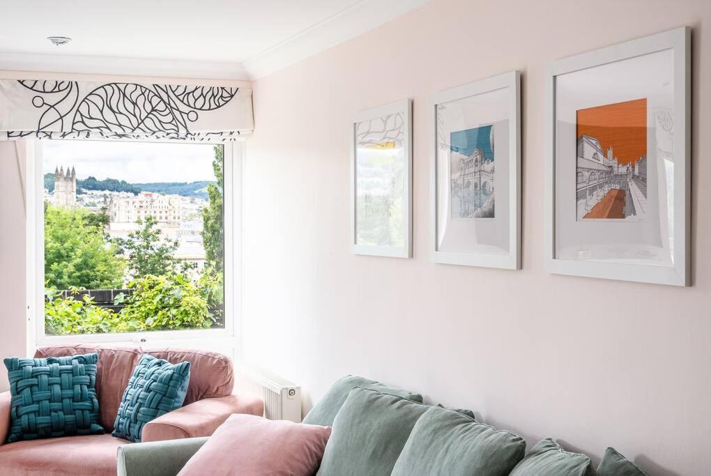 Stunning 4 Bedroom House In Central バース エクステリア 写真